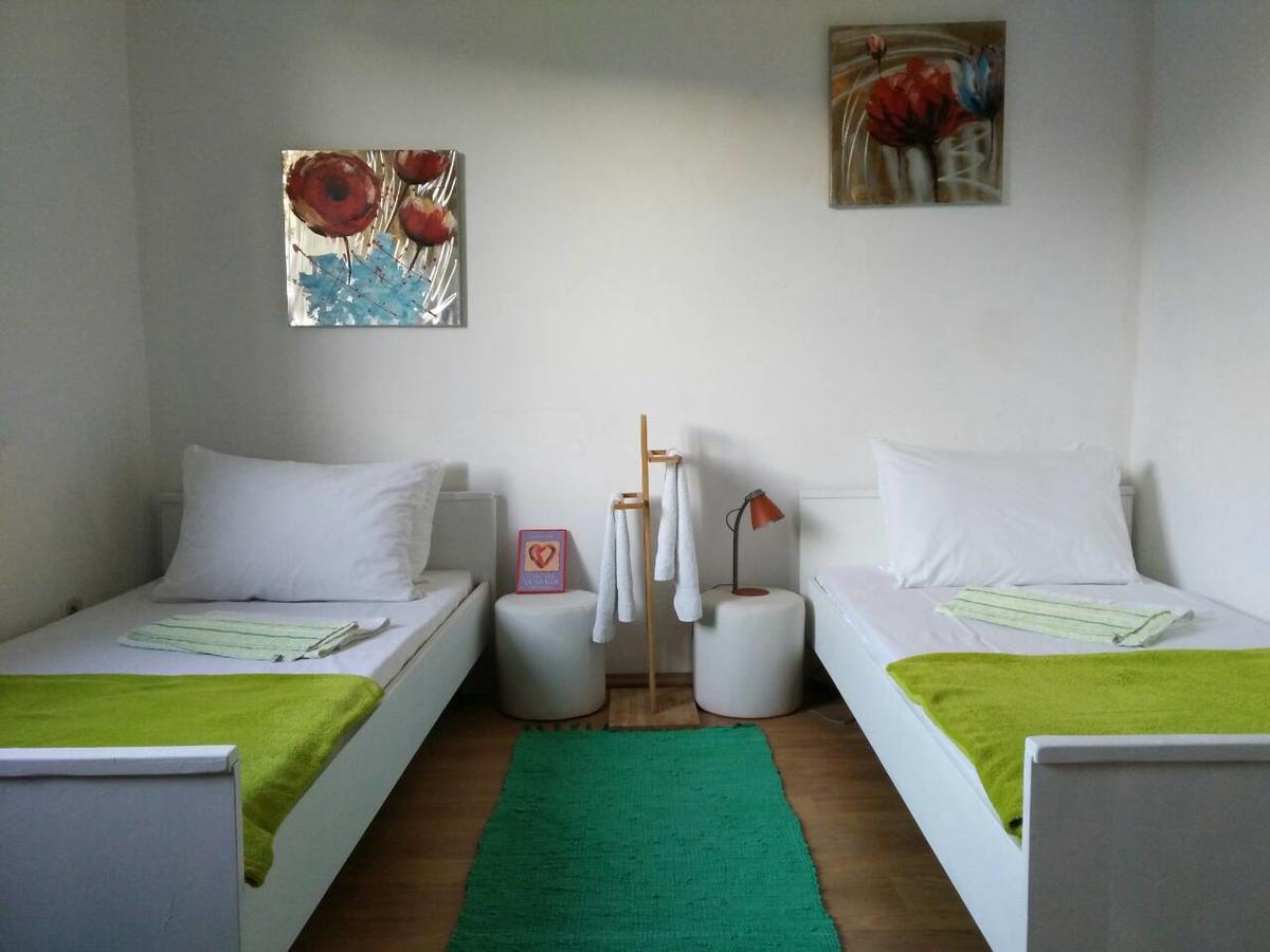 House Orange Apartments تْشيرسيك نوفي المظهر الخارجي الصورة